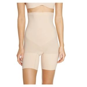 SPANX Higher Power Shorts Size Small